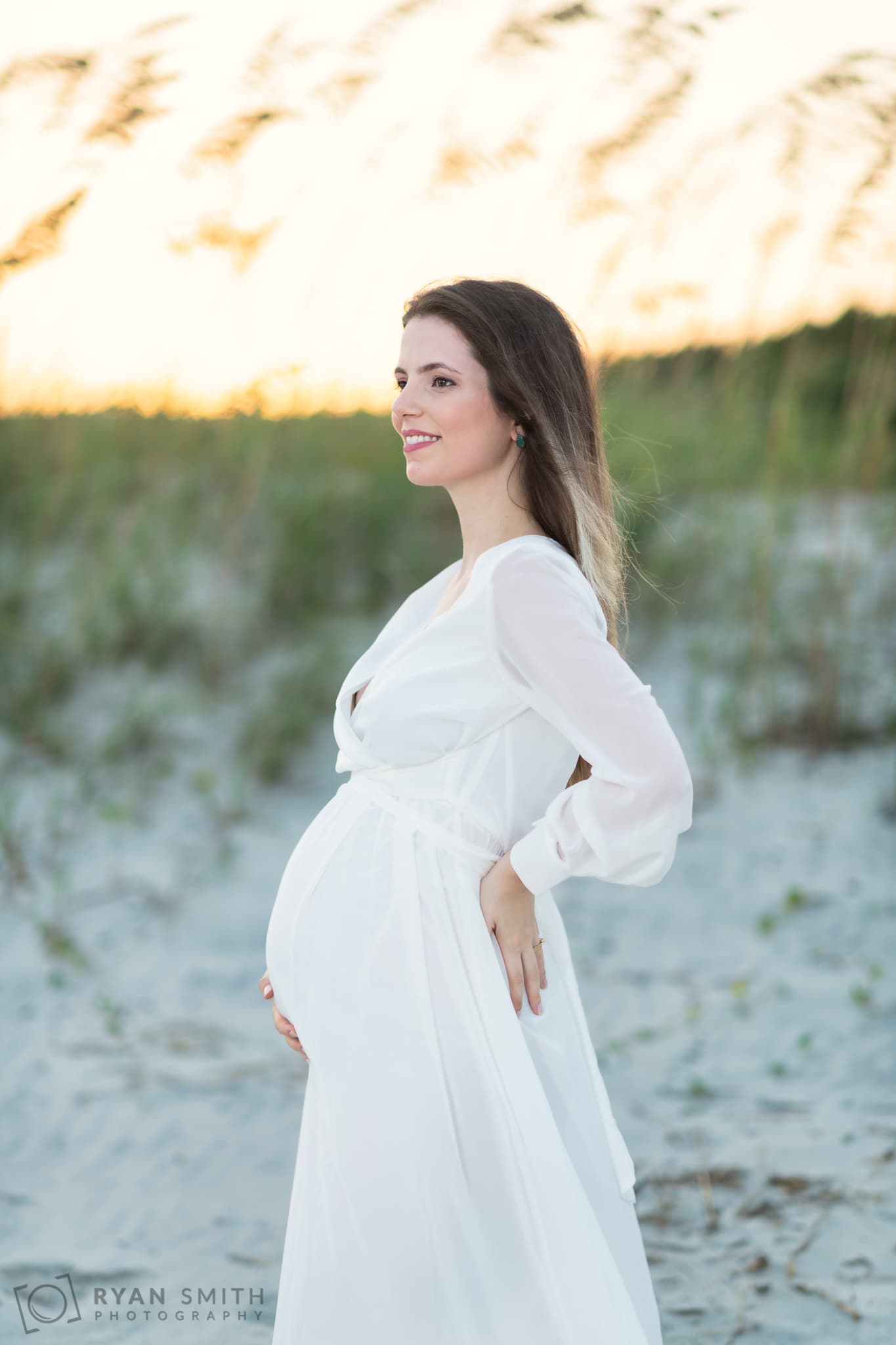 Sunset maternity portraits in Myrtle Beach