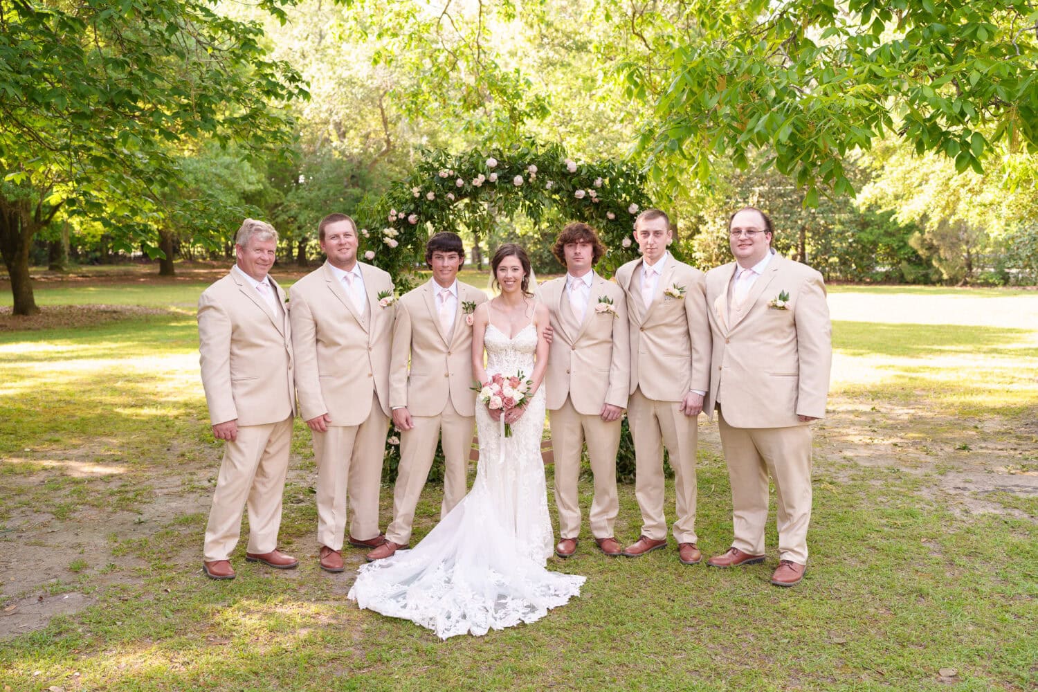 Bride with the groomsmen - Tanglewood Plantation
