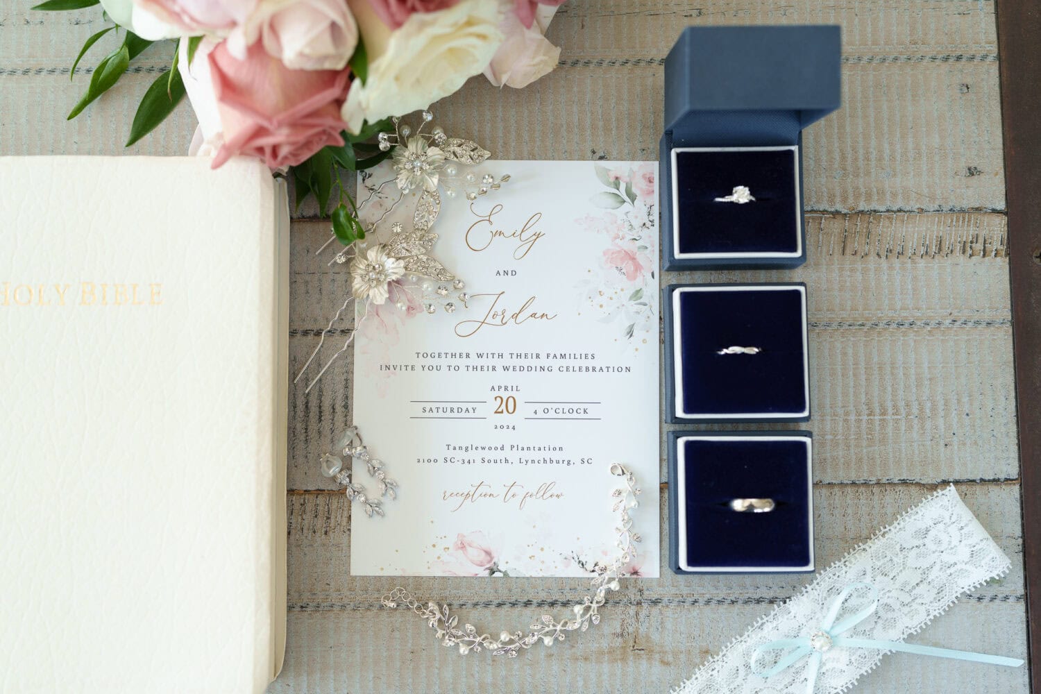 Invitation and rings details - Tanglewood Plantation