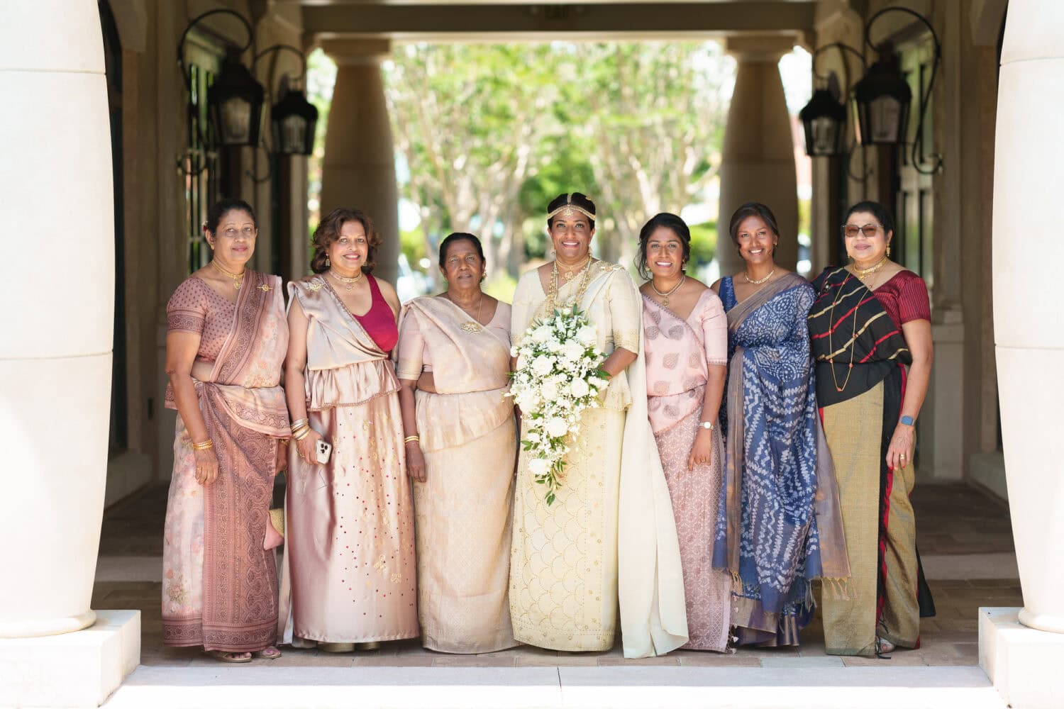 Bride with family in their colorful Sri Lankan sarees - 21 Main Events