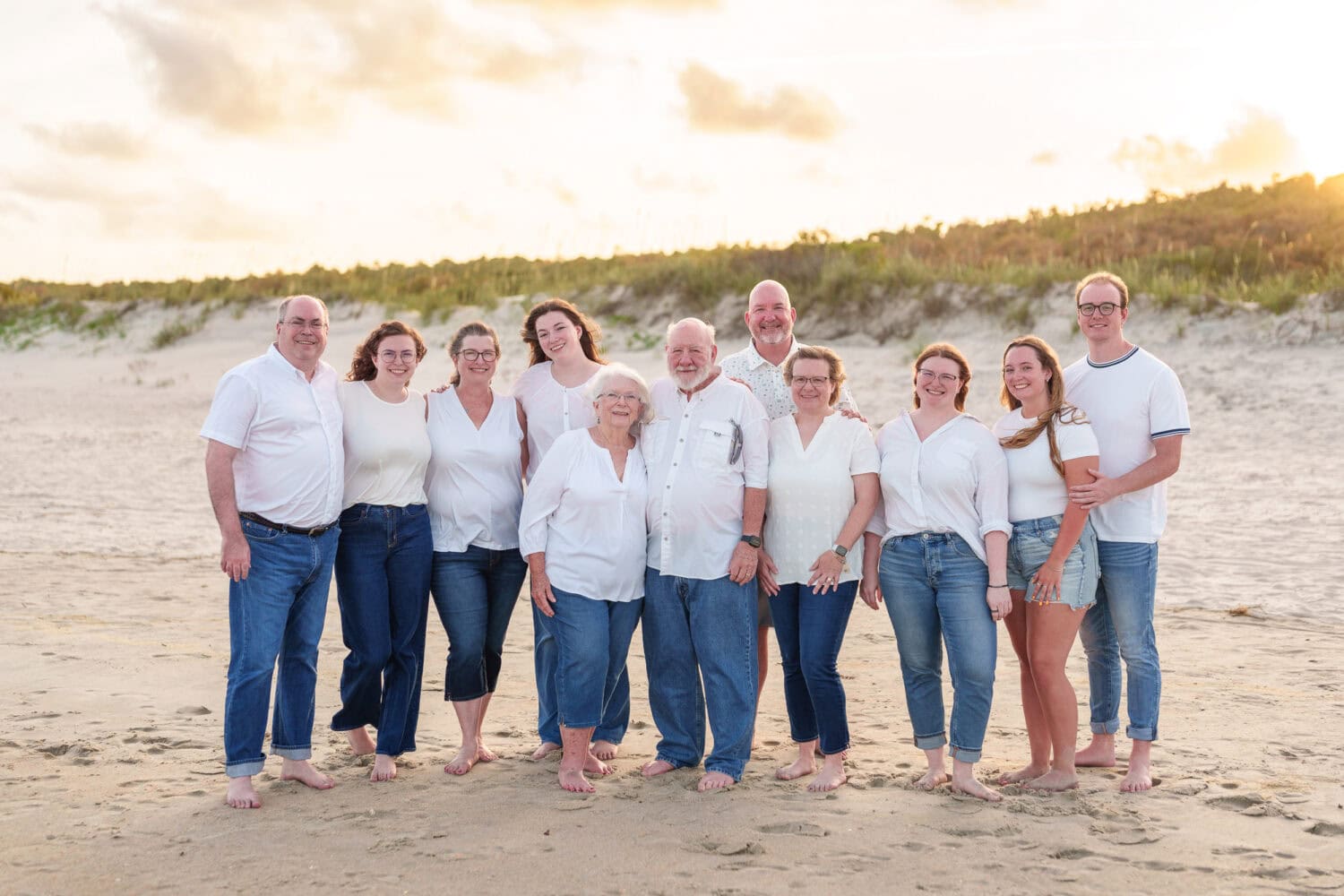 Portraits of a big family for my repeat clients with a nice sunset - Huntington Beach State Park