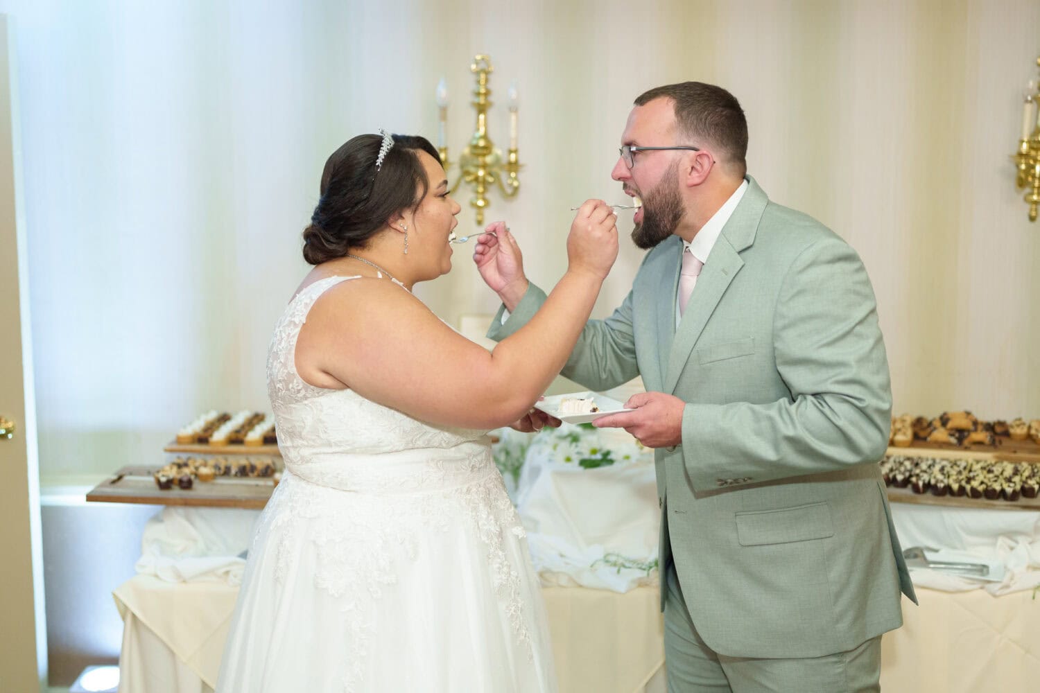 Cake cutting - Dunes Golf & Beach Club