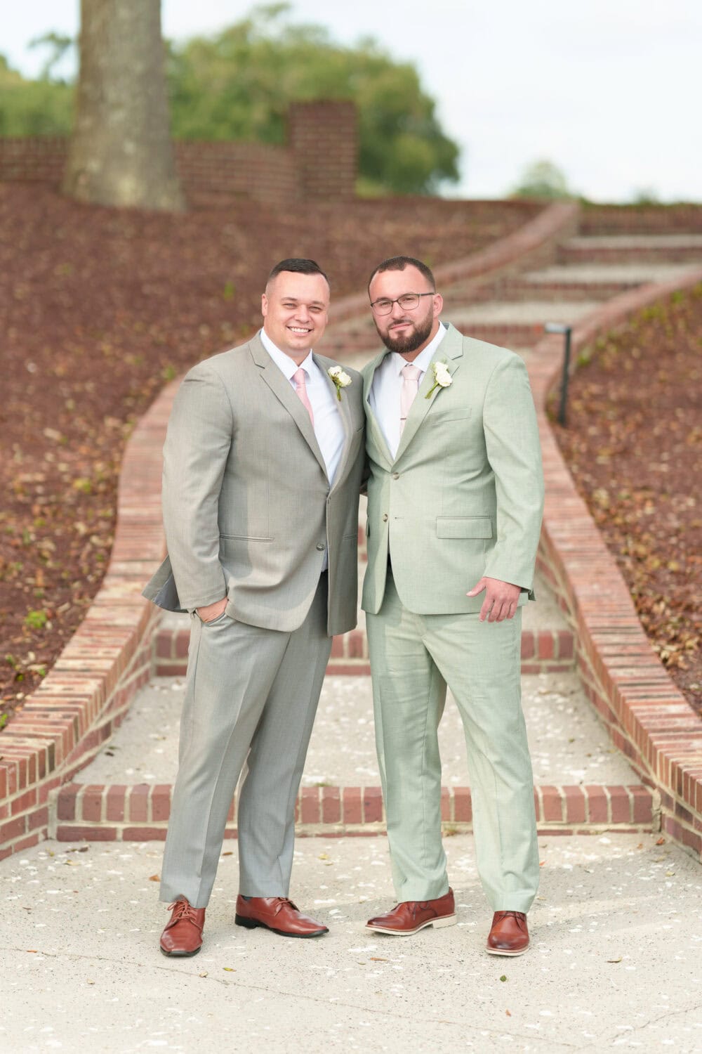 Pictures with the groom and groomsmen before the ceremony - Dunes Golf & Beach Club