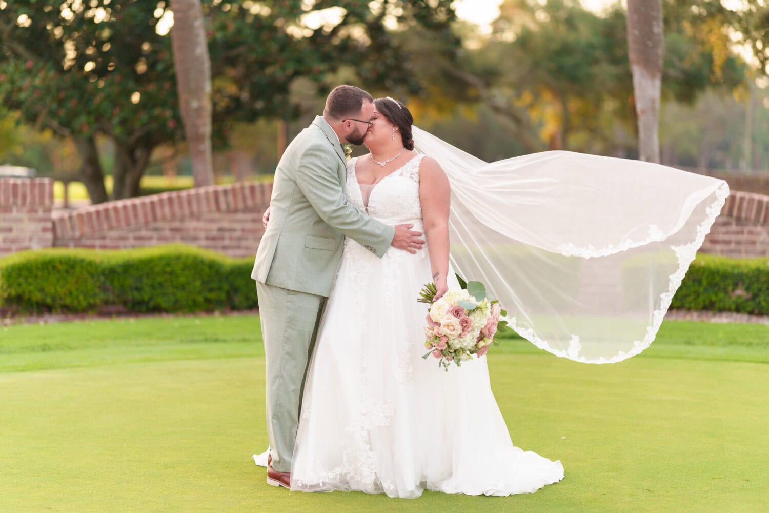 Veil blowing in the wind - Dunes Golf & Beach Club