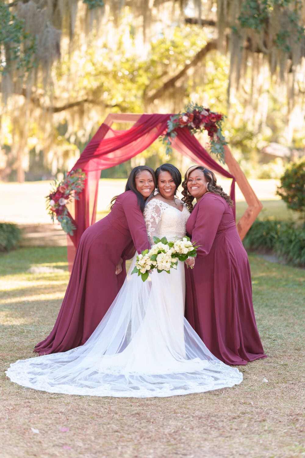 Cute picture with the bridesmaids - Wedgefield Country Club