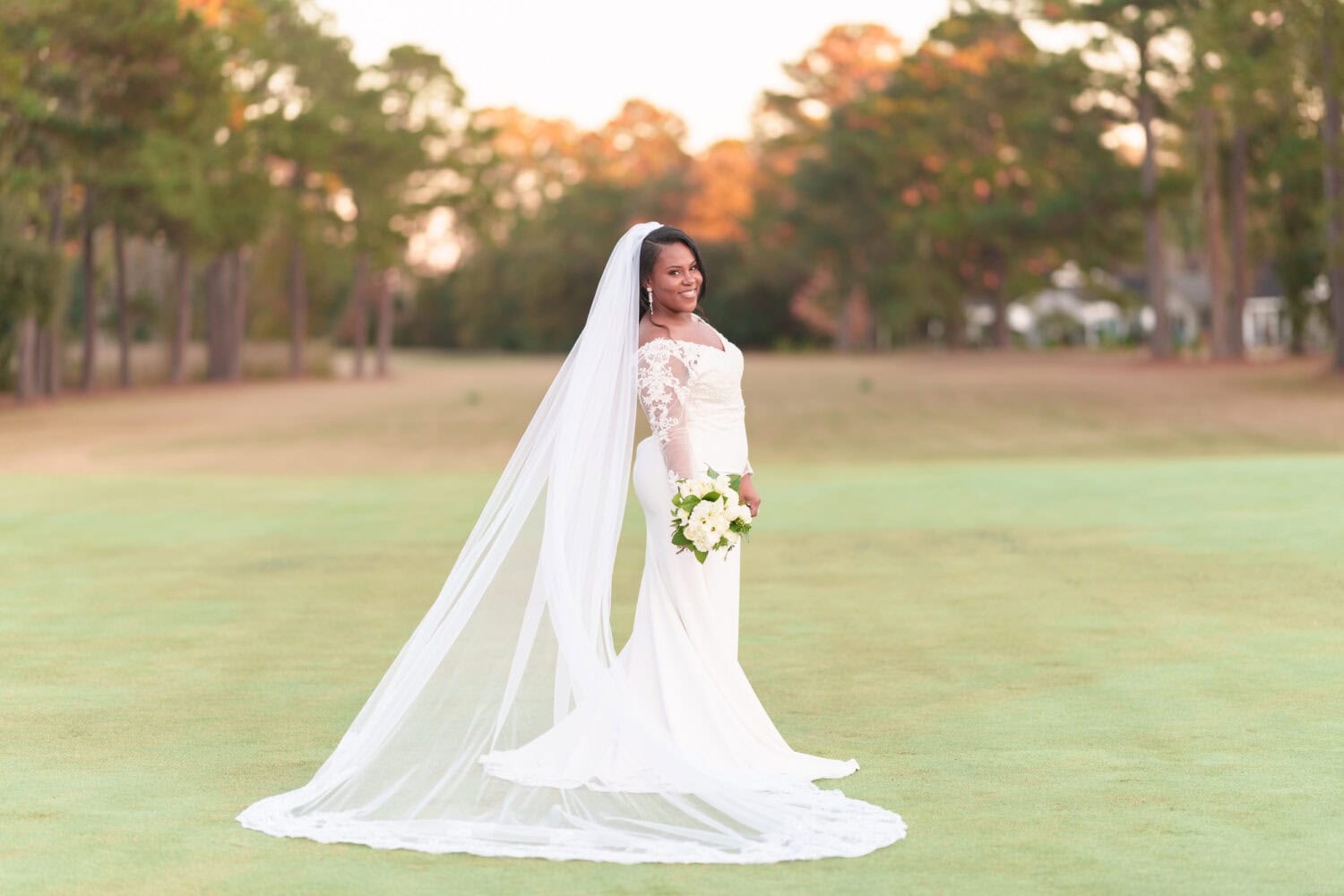 Portraits of the bride on the golf course - Wedgefield Country Club